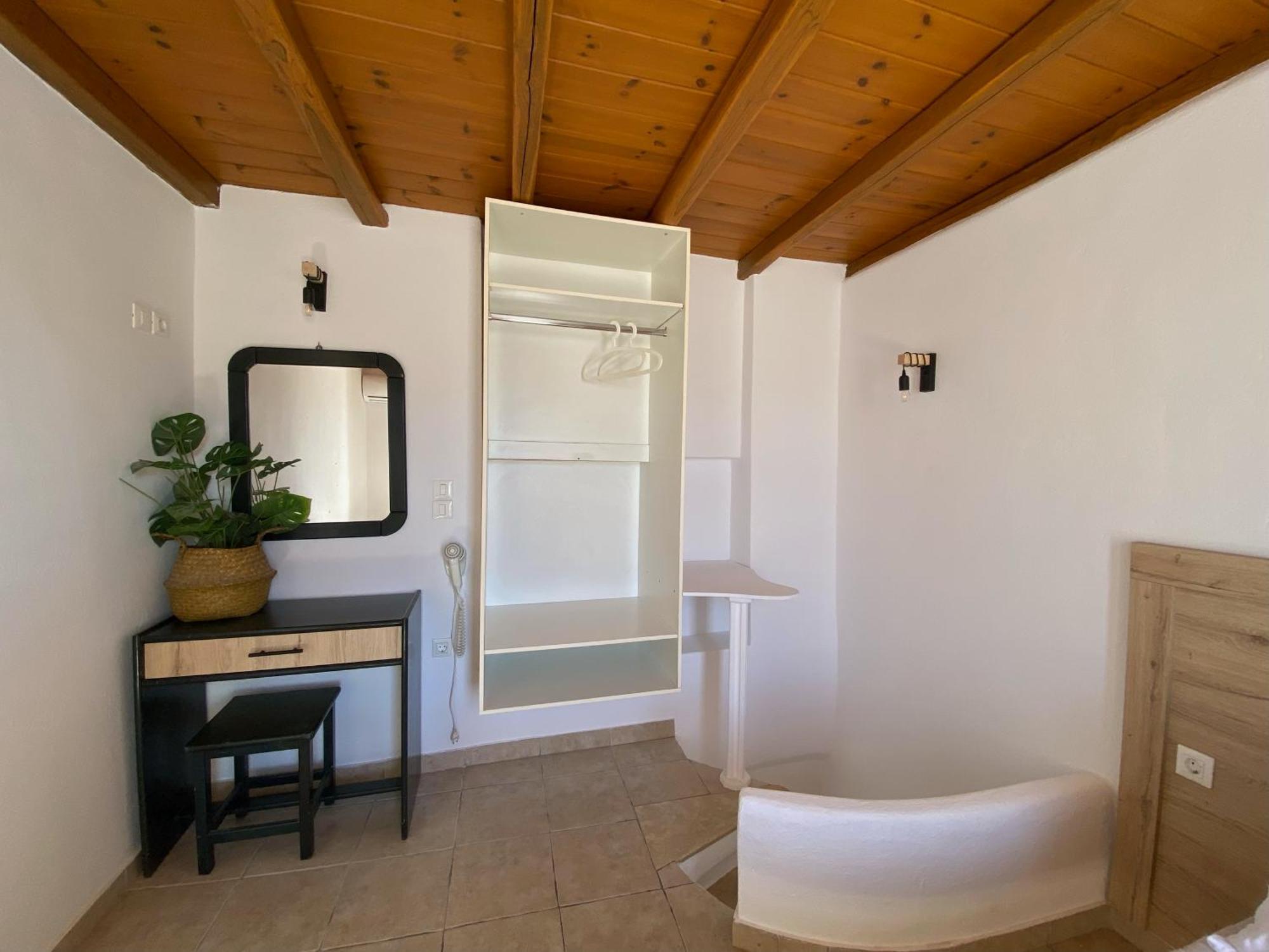 Lakka Apartments In Chora Mykonos Town Exterior photo
